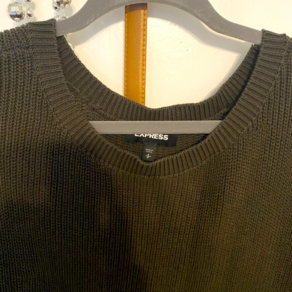 Sweater - Picture 2 of 2
